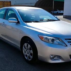 Toyota Camry 2010