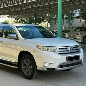 Toyota Highlander 2011