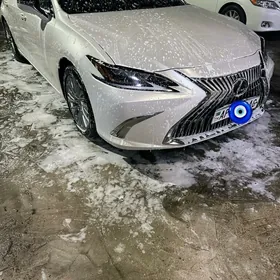 Lexus ES 350 2021