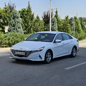 Hyundai Elantra 2021