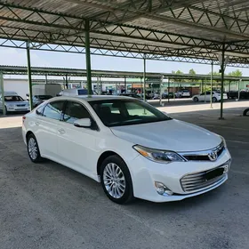 Toyota Avalon 2013