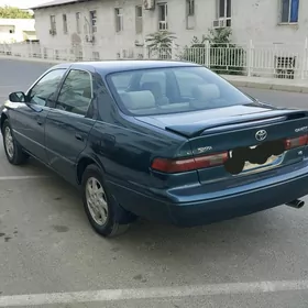 Toyota Camry 1998