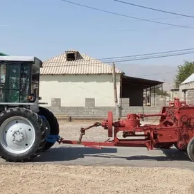 MTZ 80 2003