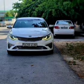 Kia Optima 2019