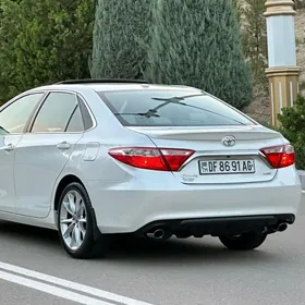 Toyota Camry 2016