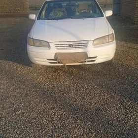 Toyota Camry 1997