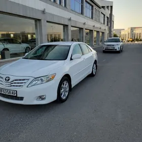 Toyota Camry 2010