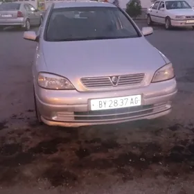 Opel Astra 2003