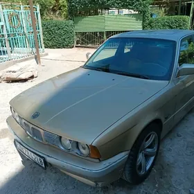 BMW 525 1988