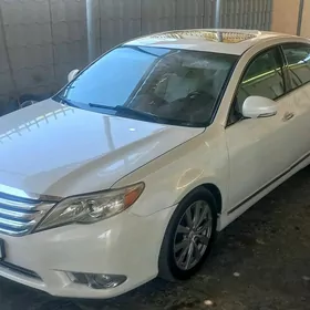 Toyota Avalon 2011