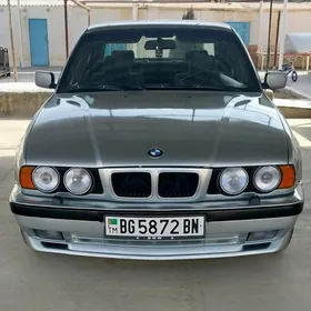 BMW 525 1990