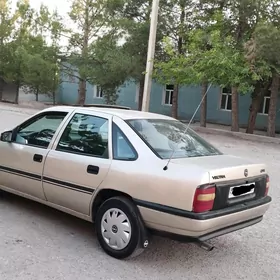 Opel Vectra 1990