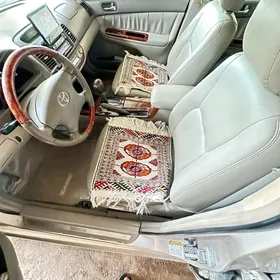 Toyota Camry 2004