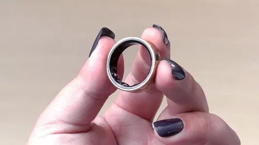 Samsung kompaniýasy Galaxy Ring-iň önümçiligini bir milliona ýetirer