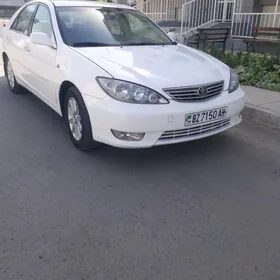 Toyota Camry 2005