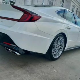 Hyundai Sonata 2021