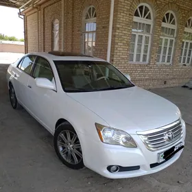 Toyota Avalon 2005