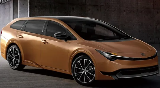 Täze Toyota Corolla bir ýangyçda 2100 km ýol geçjek ýöreýiş ätiýaçlygyna eýe bolar