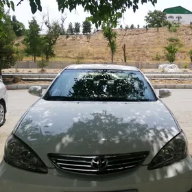 Toyota Camry 2005