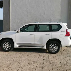 Toyota Land Cruiser Prado 2011