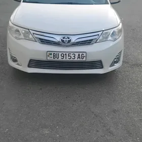 Toyota Camry 2012