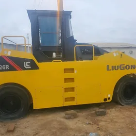 LiuGong Roller 2013