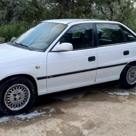 Opel Astra 1995