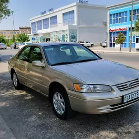 Toyota Camry 1998