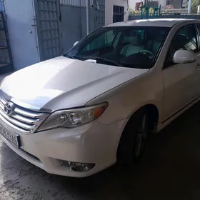 Toyota Avalon 2010