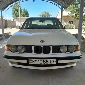 BMW 5 Series 1990