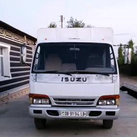 Isuzu Forward 1999