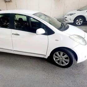 Toyota Yaris 2006