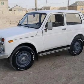 Lada Niva 1988