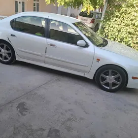 Nissan Maxima 2004