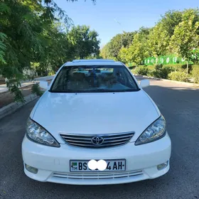 Toyota Camry 2005