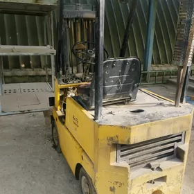 Kara Forklift 2010