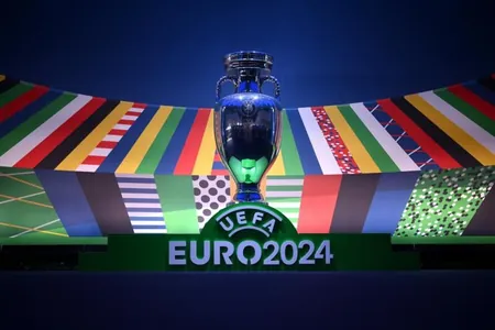 УЕФА наказал семь сборных за поведение болельщиков на Евро-2024