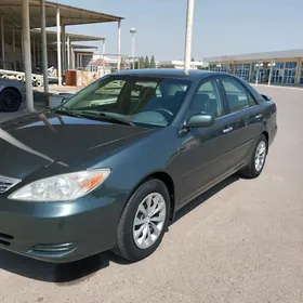 Toyota Camry 2004