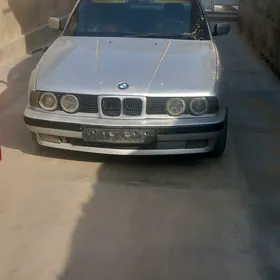 BMW 525 1992