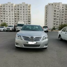 Toyota Camry 2010