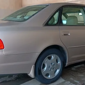 Toyota Avalon 2003