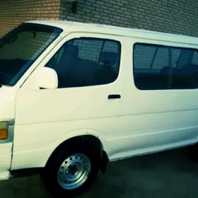 Toyota Hiace 2002