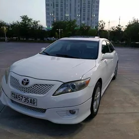 Toyota Camry 2010