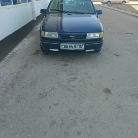 Opel Vectra 1992