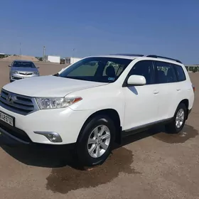 Toyota Highlander 2011