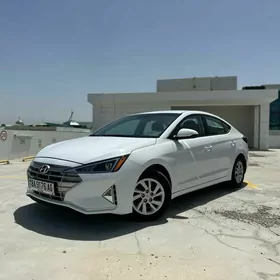 Hyundai Elantra 2020