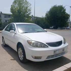 Toyota Camry 2005