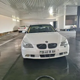 BMW E60 2004