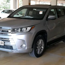 Toyota Highlander 2019