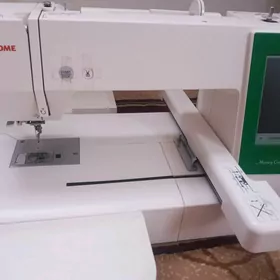 JANOME 450E